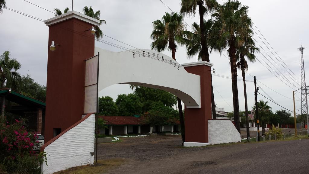 Hotel El Rancho Navojoa Luaran gambar